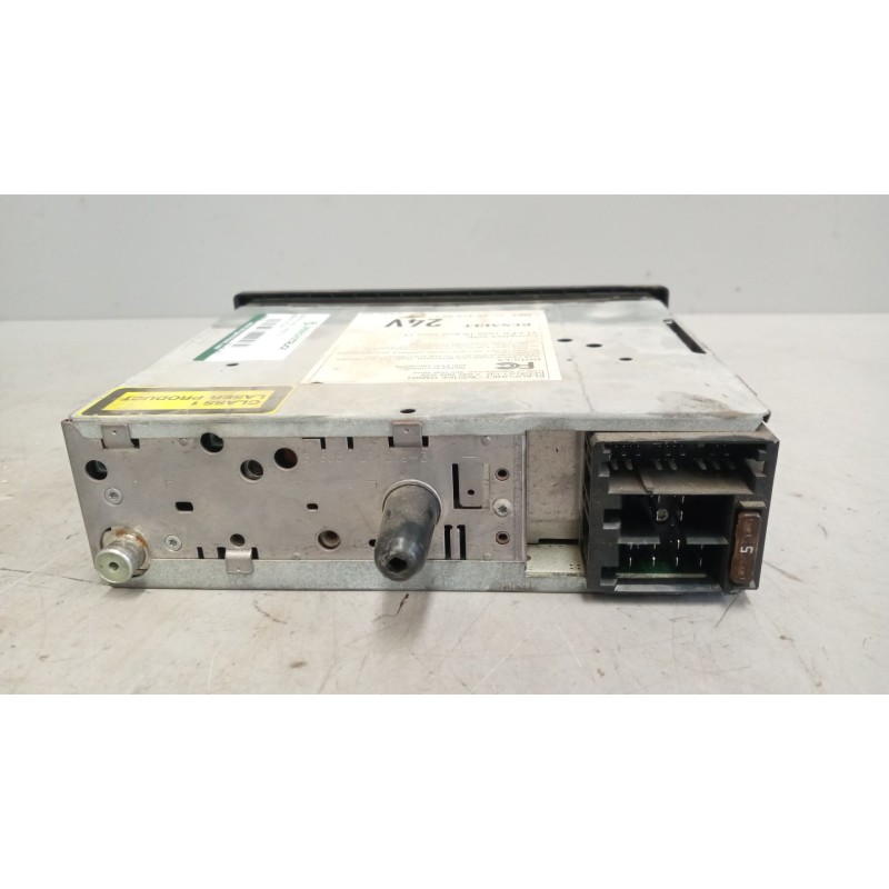Recambio de sistema audio / radio cd para renault midlum fg 270.12/c e3 cabina para dormir referencia OEM IAM 5010415657 5