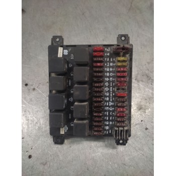 CAJA RELES / FUSIBLES 24063G4900 