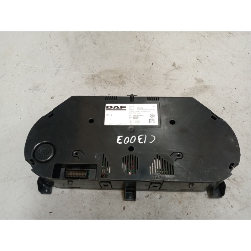 Recambio de cuadro instrumentos para daf serie xf105.460 12.9 diesel referencia OEM IAM 1743496 - Blanco 3