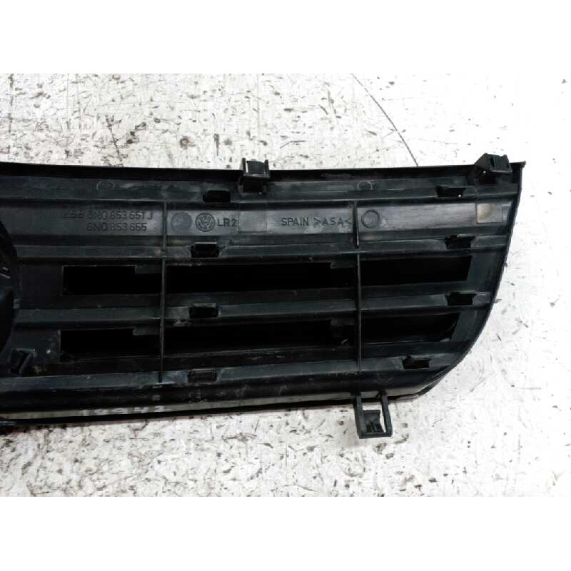 Recambio de rejilla delantera central para volkswagen polo berlina (6n2) trendline referencia OEM IAM 6N0853651 6N0853655 - Negro 5