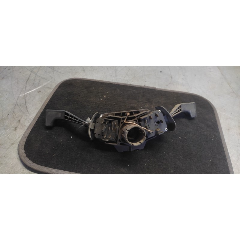Recambio de mando multifuncion para opel kadett e 1.6 referencia OEM IAM 90306520 2