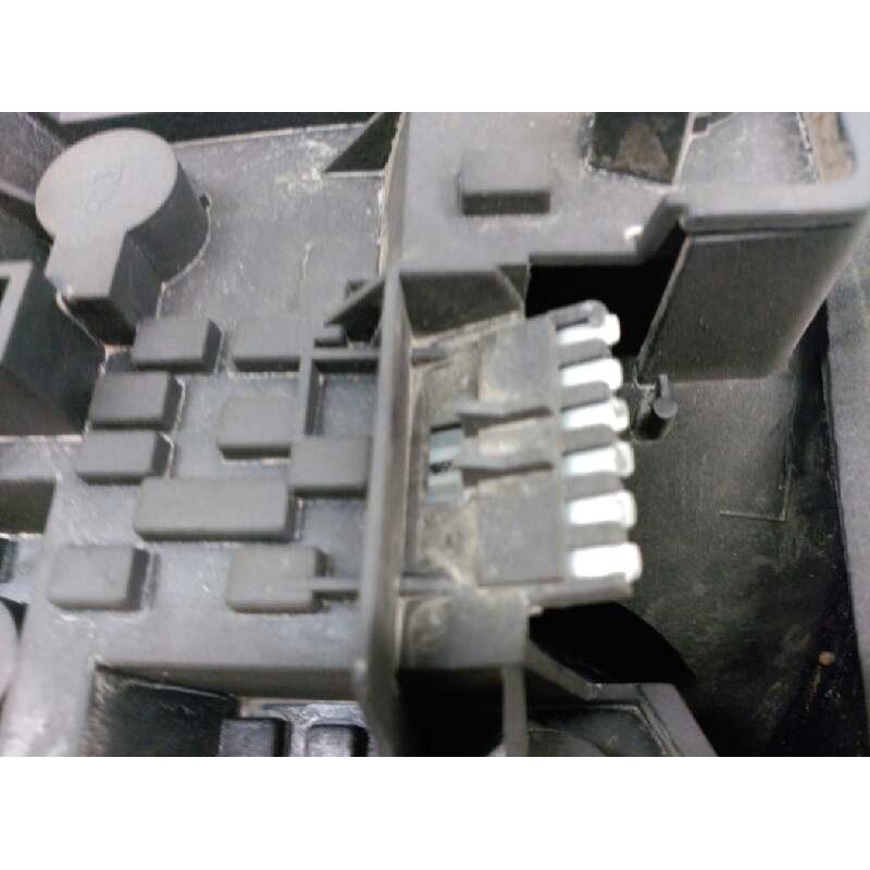 Recambio de piloto trasero izquierdo para mg serie 45 (rt) classic (5-ptas.) referencia OEM IAM - Azul 3