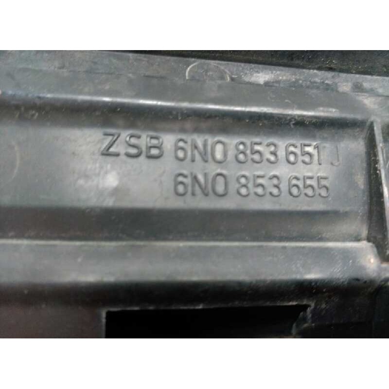 Recambio de rejilla delantera central para volkswagen polo berlina (6n2) trendline referencia OEM IAM 6N0853651 6N0853655 - Negro 6