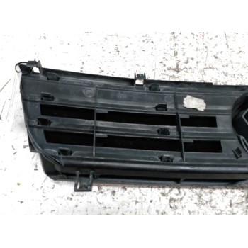Recambio de rejilla delantera central para volkswagen polo berlina (6n2) trendline referencia OEM IAM 6N0853651 6N0853655 