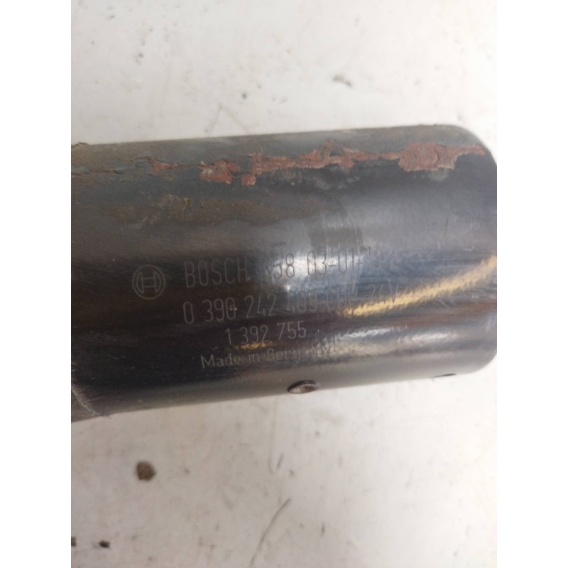 Recambio de motor limpia delantero para scania serie 4 (p/r 124 l) 11.7 diesel referencia OEM IAM 1392755 - Blanco 2