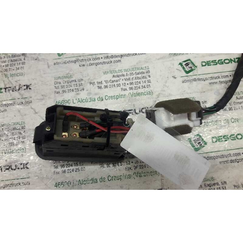 Recambio de mando elevalunas delantero derecho para kia sportage suv ls (5-ptas.) referencia OEM IAM 0854228 3