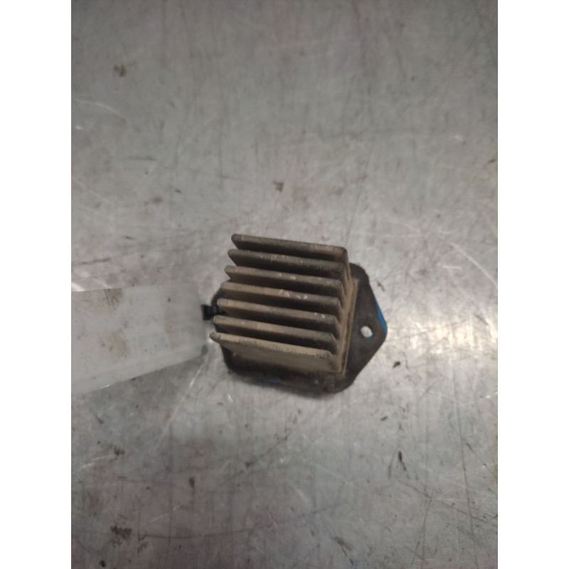 Recambio de resistencia calefaccion para kia sorento 2.5 crdi ex referencia OEM IAM 6461130030  3 PINS 2
