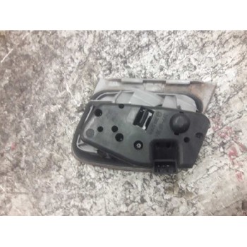 Recambio de piloto trasero derecho para bmw serie 3 berlina (e46) 320d referencia OEM IAM  MALETERO 