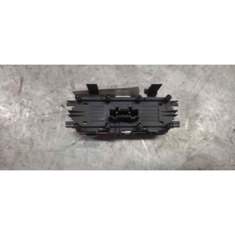 Recambio de warning para renault scenic ii authentique referencia OEM IAM 8200407416 6 PINS 2