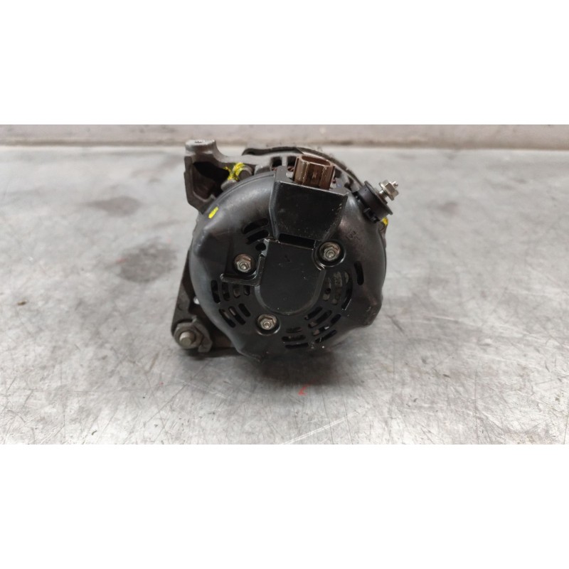 Recambio de alternador para toyota auris active referencia OEM IAM 270600N040  1042102320 - Blanco 3