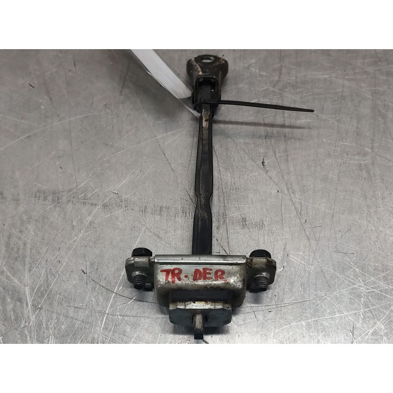 Recambio de retenedor puerta para hyundai i30 (gd) 1.6 crdi referencia OEM IAM 5