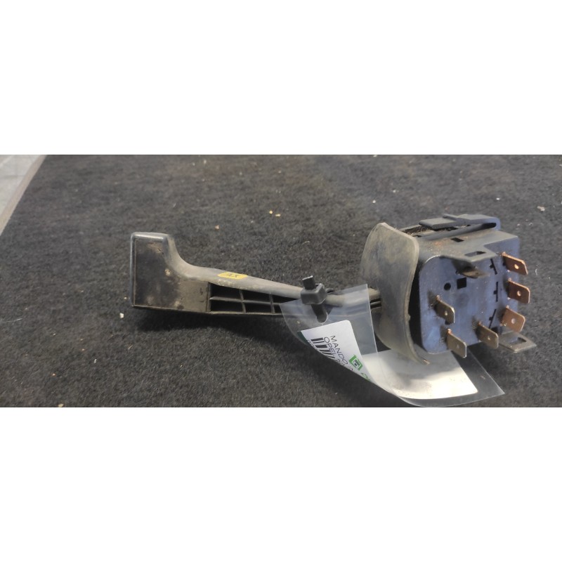 Recambio de mando intermitentes para opel kadett e 1.3 referencia OEM IAM 90228194 2