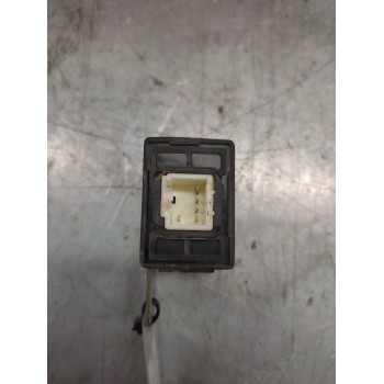 Recambio de modulo electronico para kia sorento 2.5 crdi ex referencia OEM IAM 0K2NC677B0  