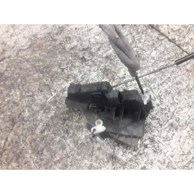 Recambio de cerradura puerta delantera derecha para bmw serie 3 berlina (e46) 320d referencia OEM IAM  7 PINS 2