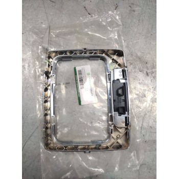Recambio de guarnecidos palanca cambio para mercedes-benz clase c (w204) c 180 cdi (204.000) referencia OEM IAM A2042670288  
