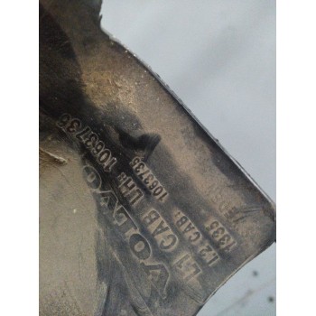 Recambio de guardabarros delantero izquierdo para volvo fm 12 asta 2001 12.1 diesel (d12d420) referencia OEM IAM 1063736  