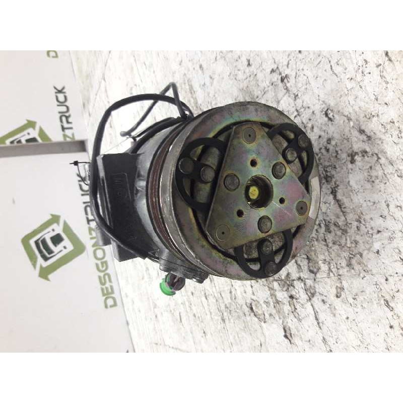 Recambio de compresor aire acondicionado para audi 80 avant básico berlina referencia OEM IAM DCW17B 506231352 8A0260805AD 2