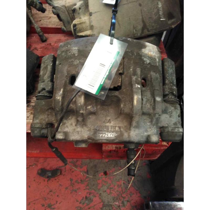 Recambio de pinza freno delantera derecha para renault mascott fg 130. 35/55/65 cabina individual referencia OEM IAM 777609  