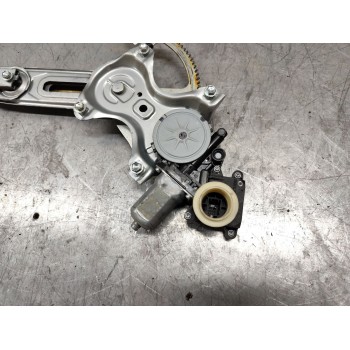 Recambio de elevalunas delantero derecho para toyota auris active referencia OEM IAM 8570102010 10 PINS 961920100
