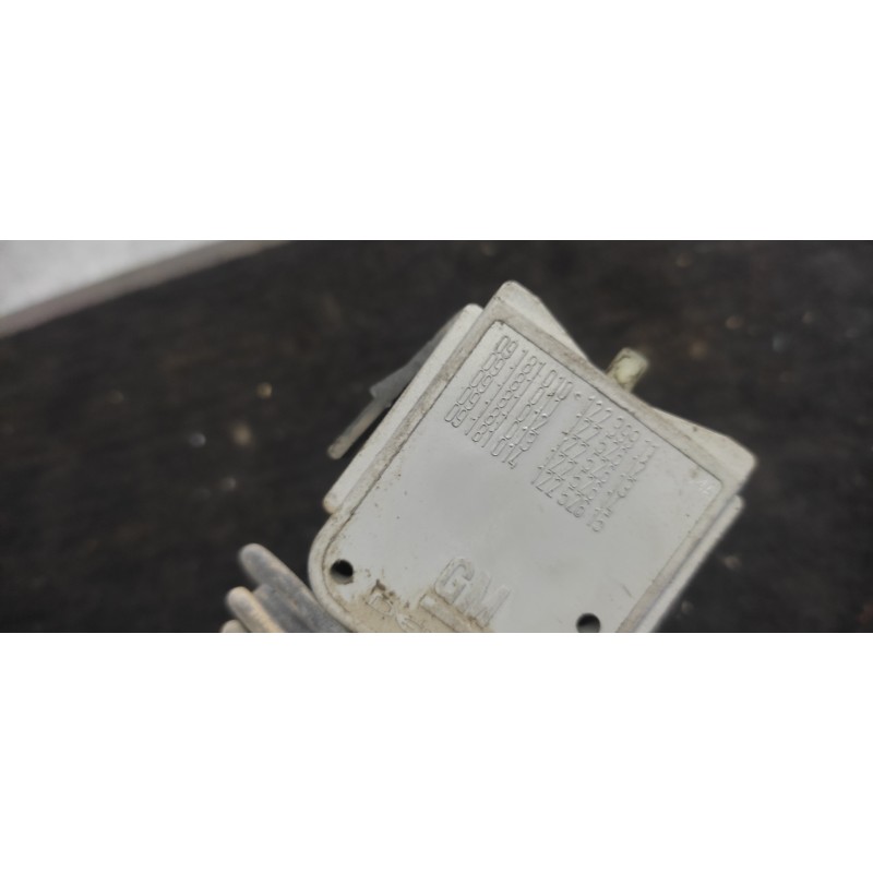 Recambio de mando intermitentes para opel corsa b 1.2 16v cat (x 12 xe / lw4) referencia OEM IAM 09181010 2