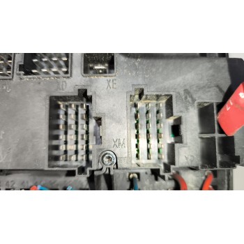 Recambio de caja reles / fusibles para volvo fh 12 2002  12.1 diesel (d12d460) referencia OEM IAM 20568055  