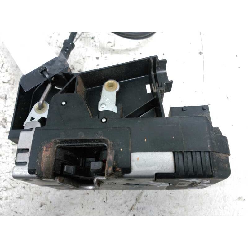 Recambio de cerradura puerta delantera derecha para nissan primastar (x83) referencia OEM IAM - Blanco 3