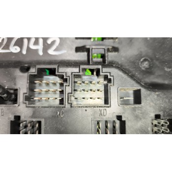 Recambio de caja reles / fusibles para volvo fh 12 2002  12.1 diesel (d12d460) referencia OEM IAM 20568055  