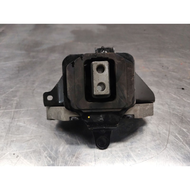 Recambio de soporte motor para kia sportage iv (ql, qle) 1.7 crdi referencia OEM IAM - Blanco 2