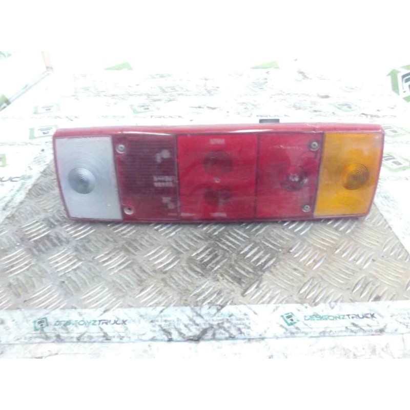 Recambio de piloto trasero derecho para . no identificado referencia OEM IAM  PILOTO UNIVERSAL CAMION 