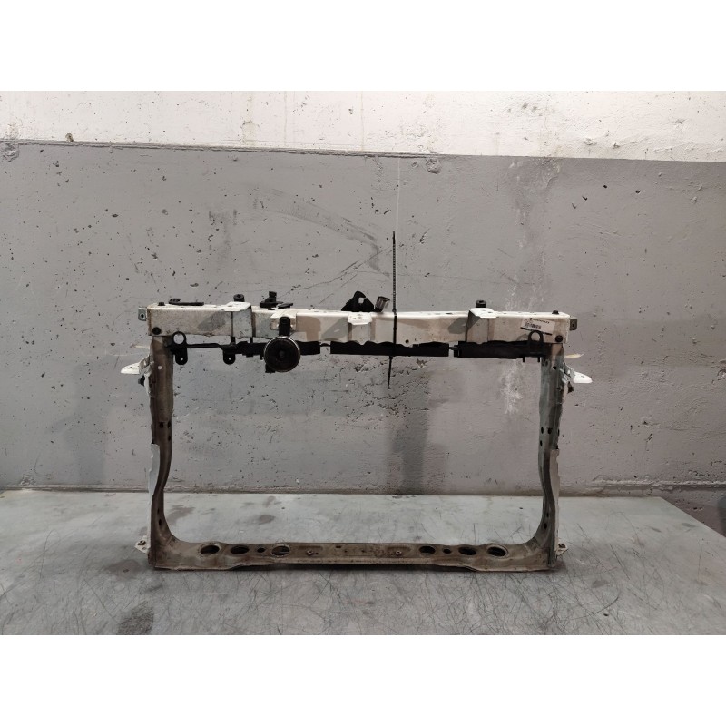 Recambio de panel frontal para toyota auris active referencia OEM IAM   