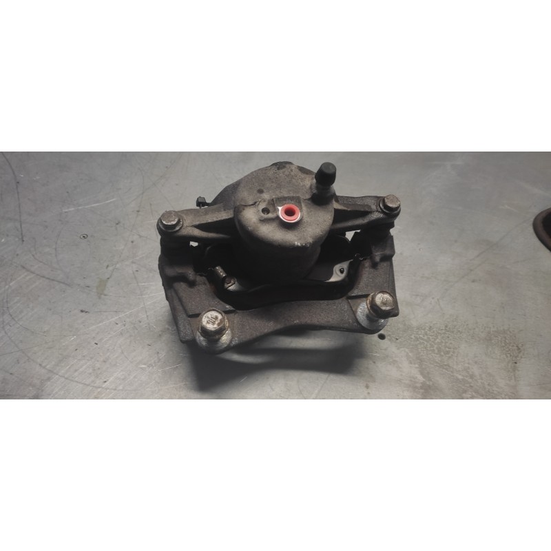 Recambio de pinza freno delantera derecha para toyota corolla verso (r1) 2.0 d-4d luna referencia OEM IAM