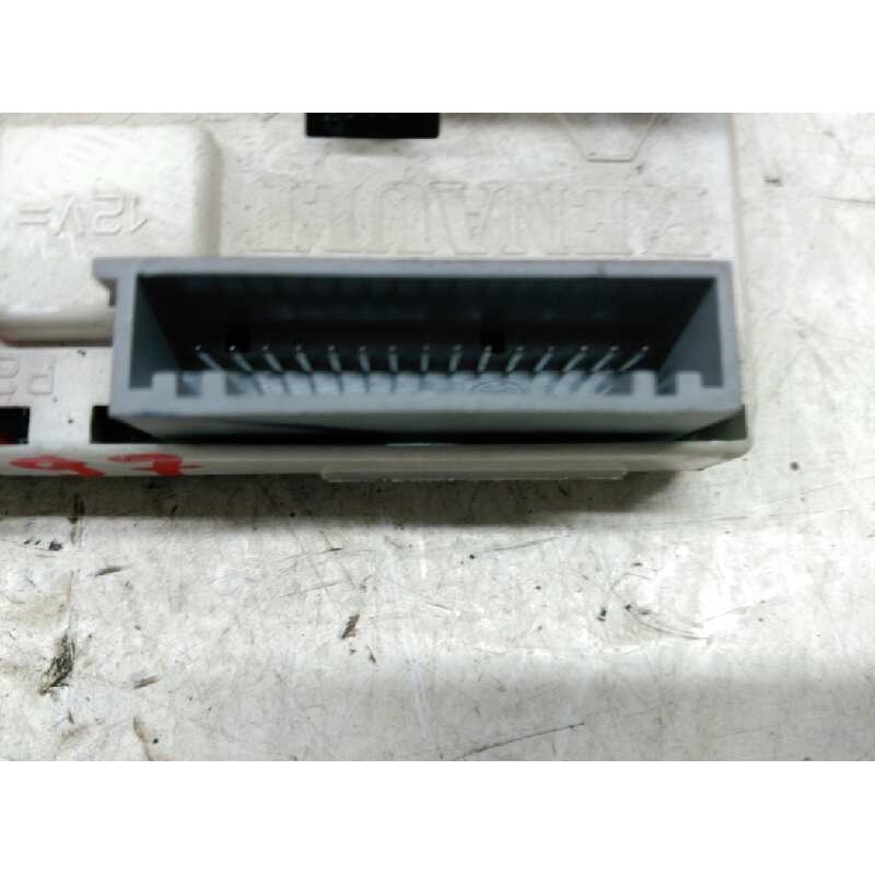 Recambio de pantalla multifuncion para renault clio ii fase ii (b/cb0) authentique referencia OEM IAM 8200028364 5
