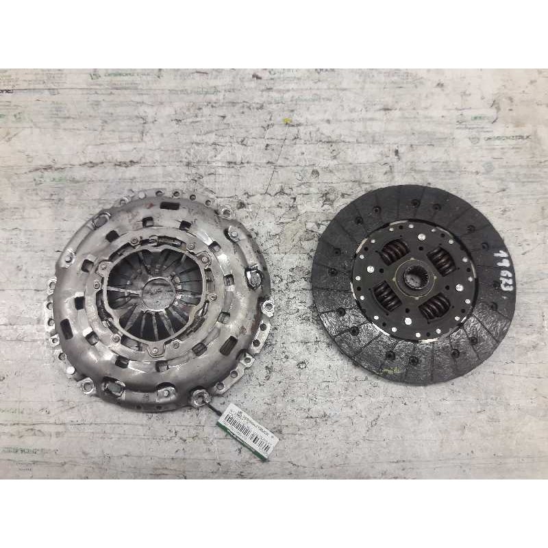 Recambio de kit embrague para ford transit mod. 2000 combi ft 330 2.4 largo referencia OEM IAM 1C147563JHA 3C117550CA - Blanco