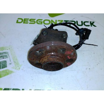 Recambio de buje trasero izquierdo para volkswagen passat berlina (3b2) 1.8 20v turbo referencia OEM IAM   