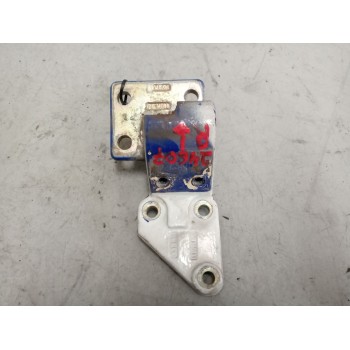Recambio de bisagra delantera derecha para iveco eurocargo 05.03  3.9 diesel referencia OEM IAM 99442507  INFERIOR