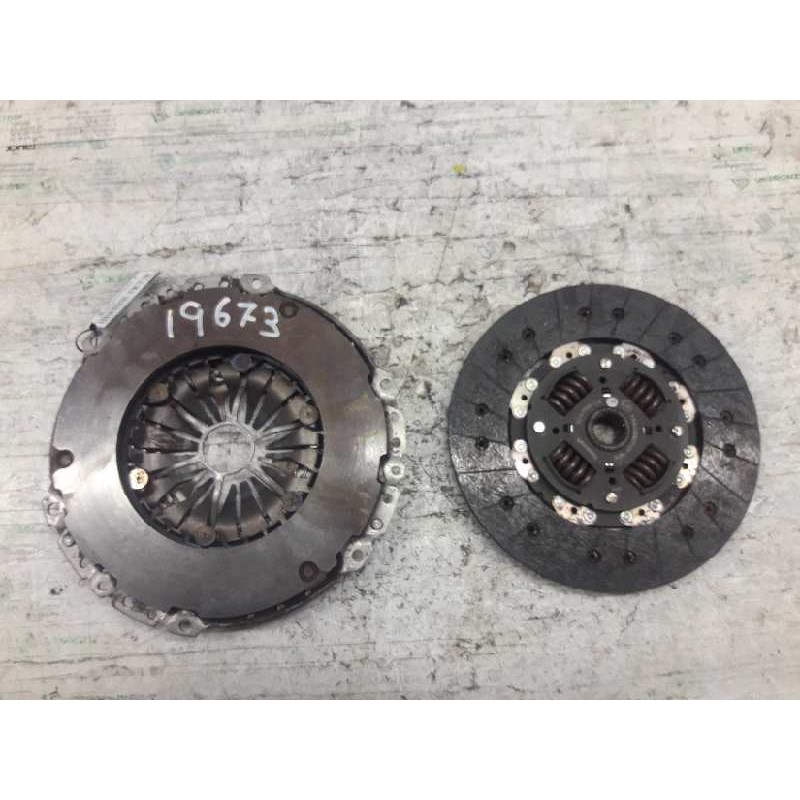 Recambio de kit embrague para ford transit mod. 2000 combi ft 330 2.4 largo referencia OEM IAM 1C147563JHA 3C117550CA - Blanco 4