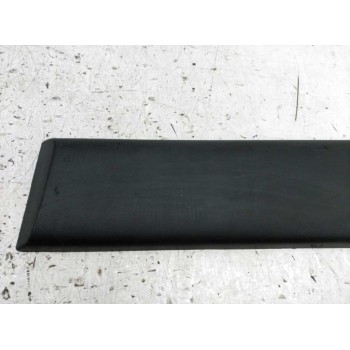 Recambio de moldura para peugeot partner (s2) combi pro referencia OEM IAM 9620864777 TRASERA IZQUIERDA CHASIS