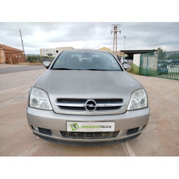 opel vectra c berlina del año 2002
