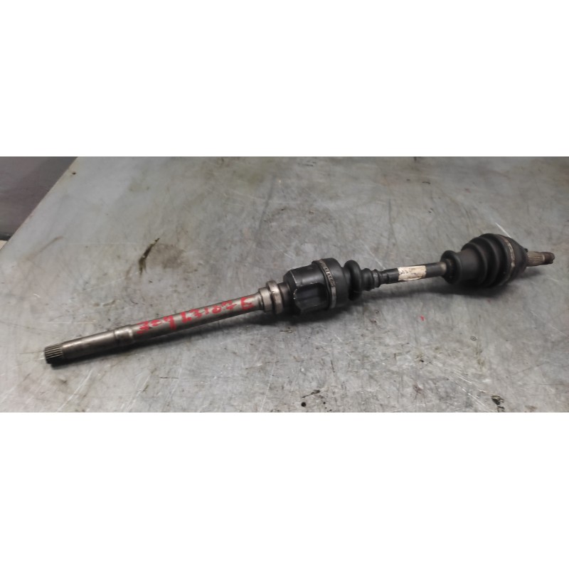 Recambio de transmision delantera derecha para peugeot 309 1.3 referencia OEM IAM  27MM MANGUETA 26.5MM CAMBIO 2