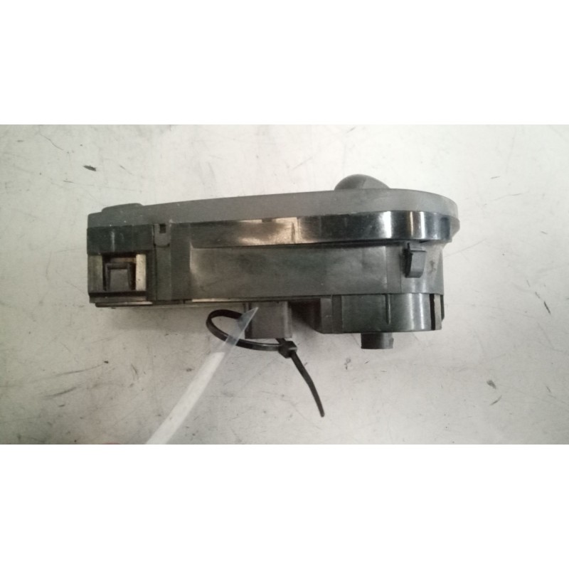 Recambio de mando luces para volvo fm 12 2002 referencia OEM IAM 20466302 - Blanco 2