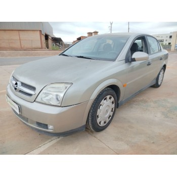 opel vectra c berlina del año 2002