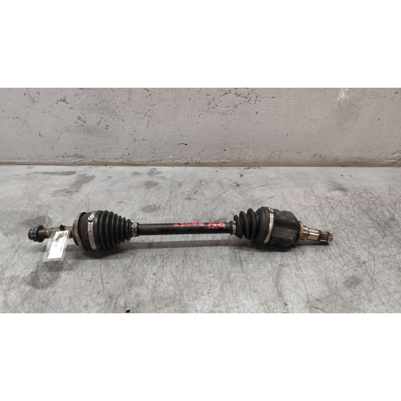 Recambio de transmision delantera izquierda para toyota auris active referencia OEM IAM - Blanco 4