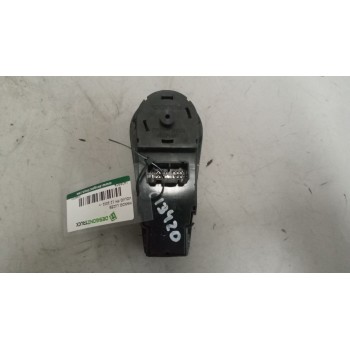 Recambio de mando luces para volvo fm 12 2002 referencia OEM IAM 20466302  