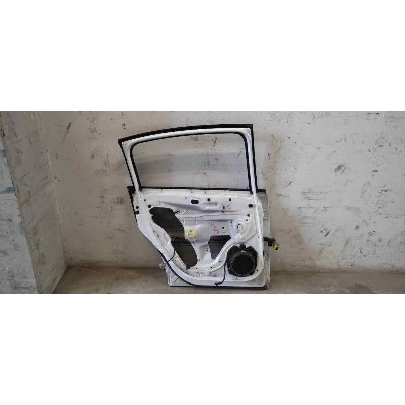 Recambio de puerta trasera izquierda para citroën c4 berlina cool referencia OEM IAM - Blanco 4