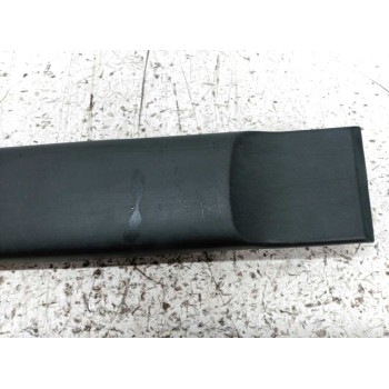 Recambio de moldura puerta delantera derecha para peugeot partner (s2) combi pro referencia OEM IAM 9620864377  