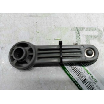 Recambio de maneta elevalunas trasera izquierda para kia pride glxi familiar referencia OEM IAM KKY0158580FKZ  