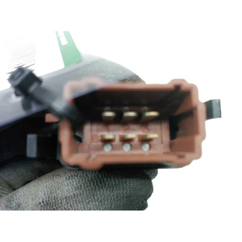 Recambio de boton antivaho para renault clio ii fase ii (b/cb0) authentique referencia OEM IAM 26488 2