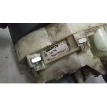 Recambio de palanca freno de mano para volvo fm 12 2002 referencia OEM IAM 20367533  9617242040