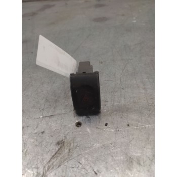 Recambio de warning para chevrolet tacuma se referencia OEM IAM  8 PINS 
