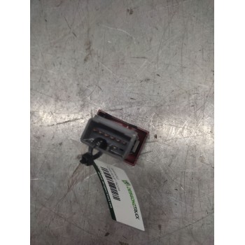Recambio de warning para chevrolet tacuma se referencia OEM IAM  8 PINS 